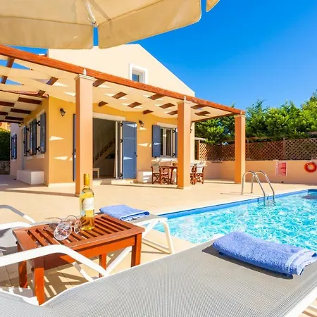 Villa Nafsika House *
