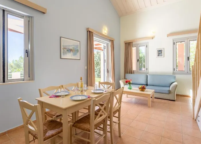 Nafsika House Villa *